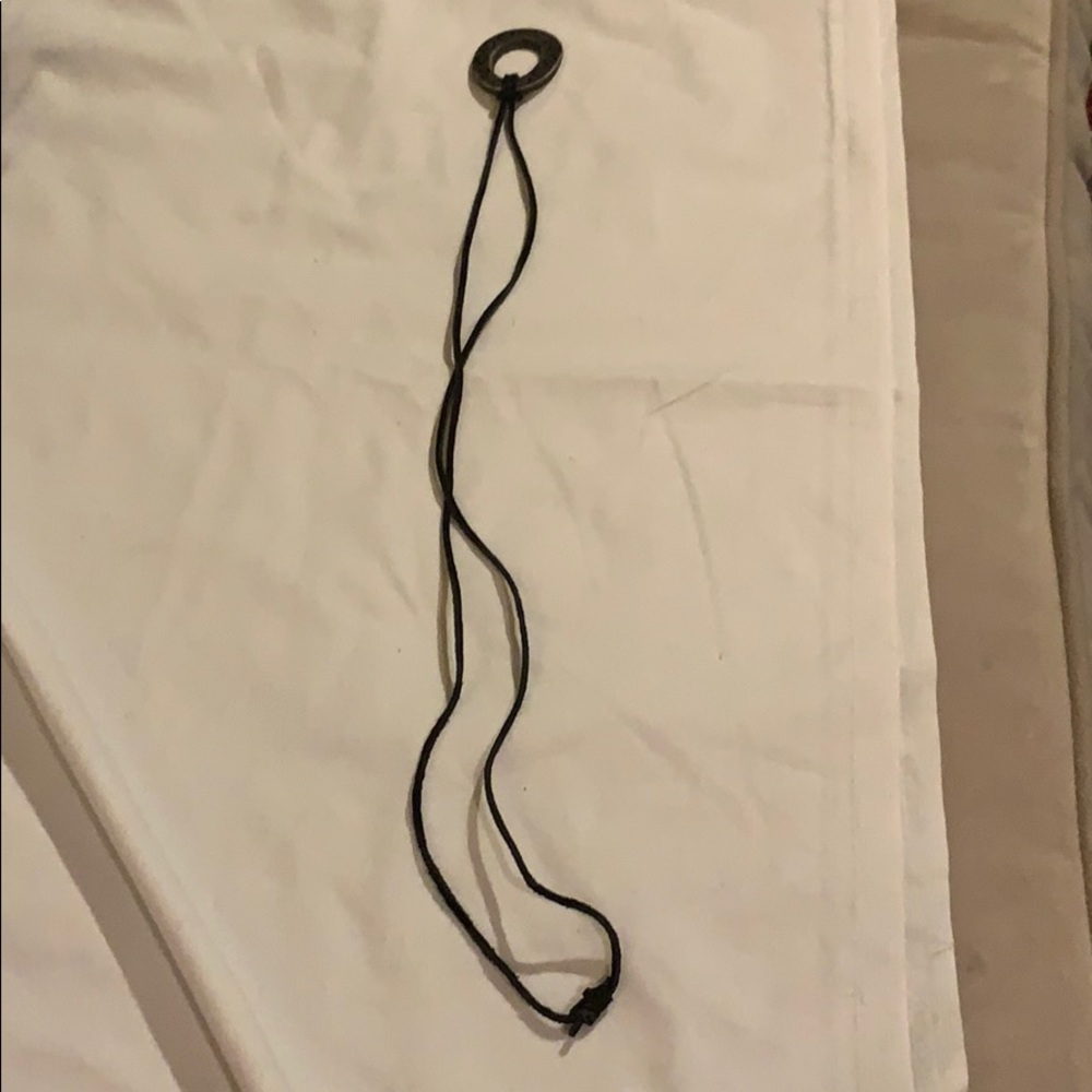 A necklace for essential oil’s